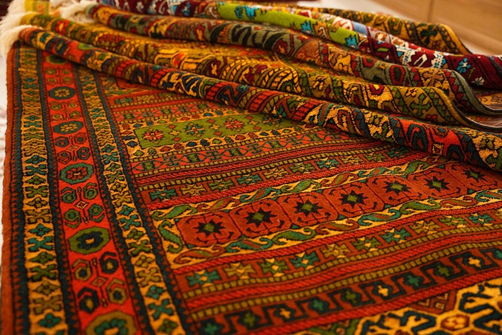 ارسال فرش به لهستان