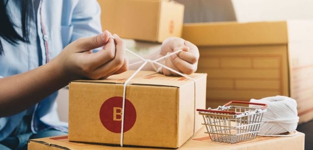 ارسال بسته پستی به فرانسه