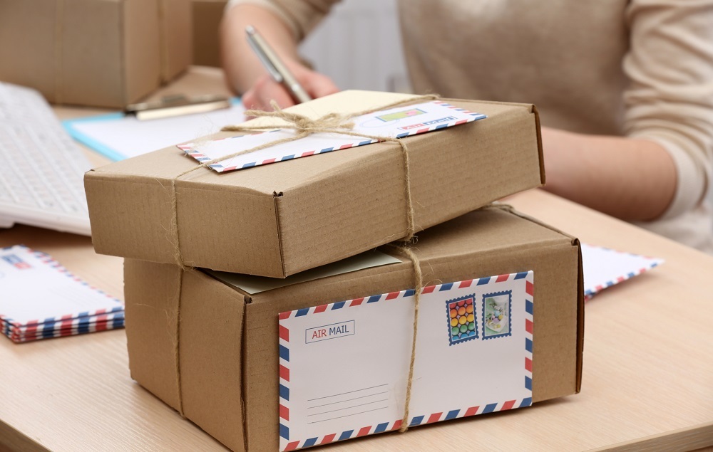 ارسال بسته پستی به مجارستان