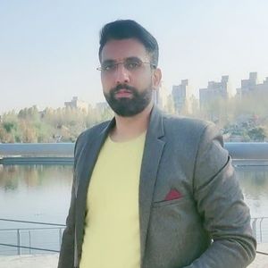 آقای محمدرضا صادقی