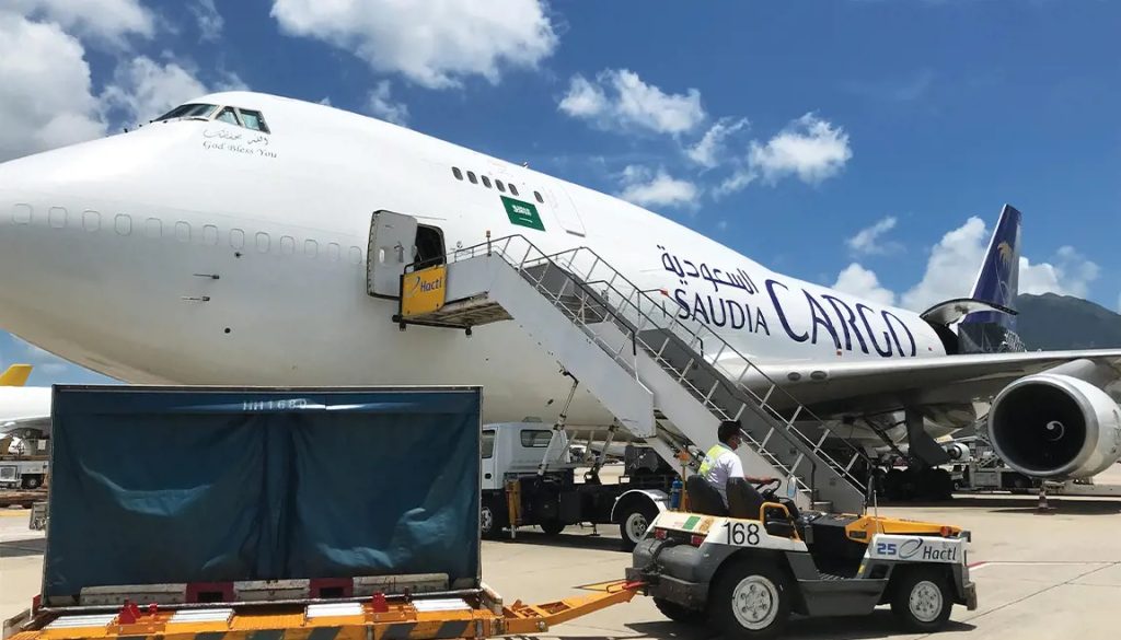ارسال بار هوایی به عربستان